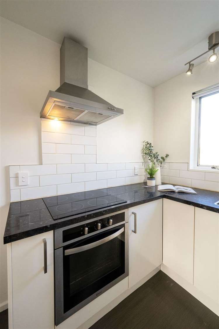 1/17 Geraldine Street Edgeware_8