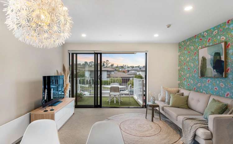 101/3 Bluegrey Avenue Stonefields_2