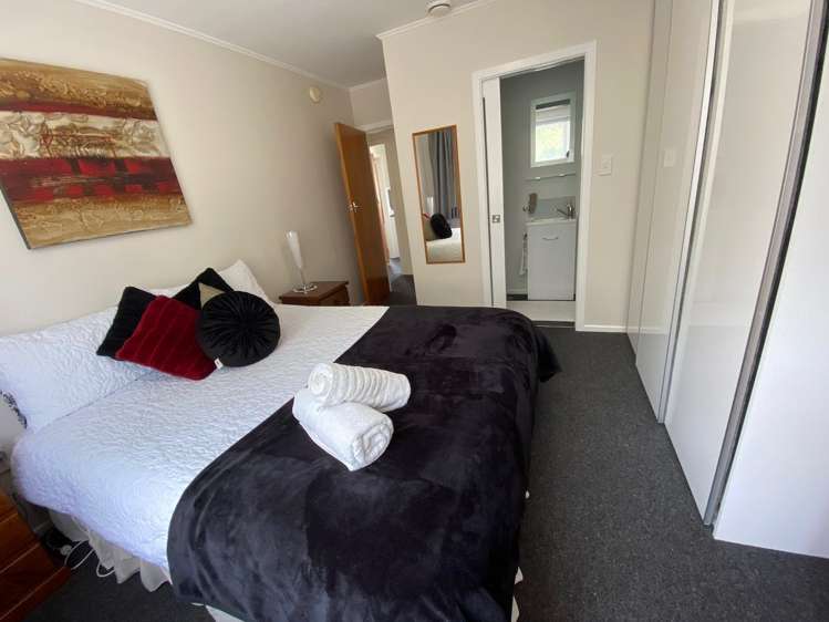 20 Redwood Avenue Tawa_12