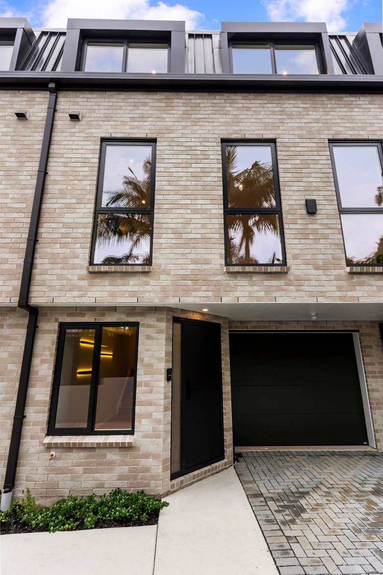 35D Lynden Avenue Hillcrest_11