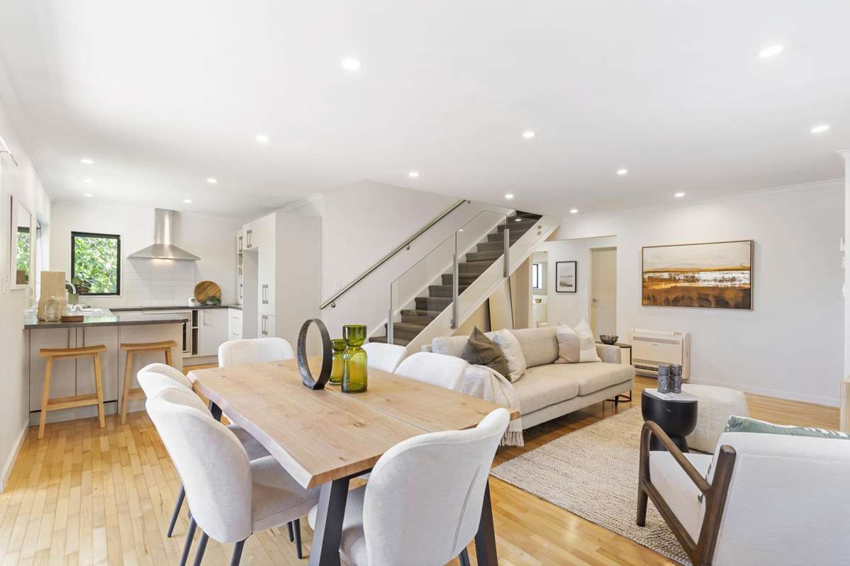 3/599 Glenfield Road_2