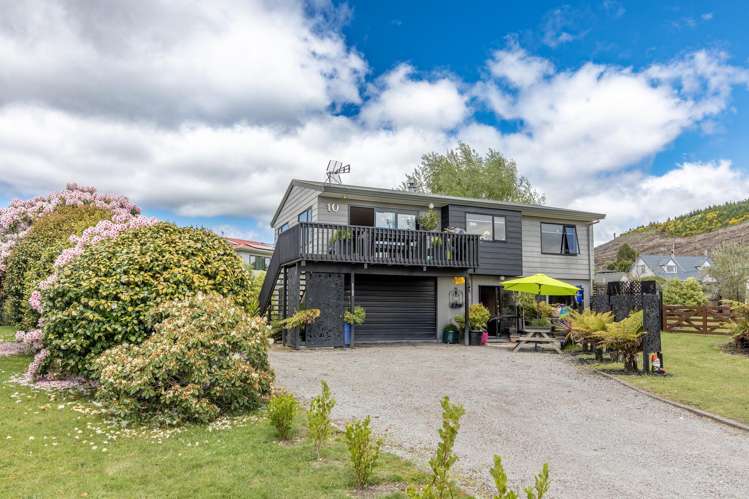 10 Rowena Crescent Motuoapa_29