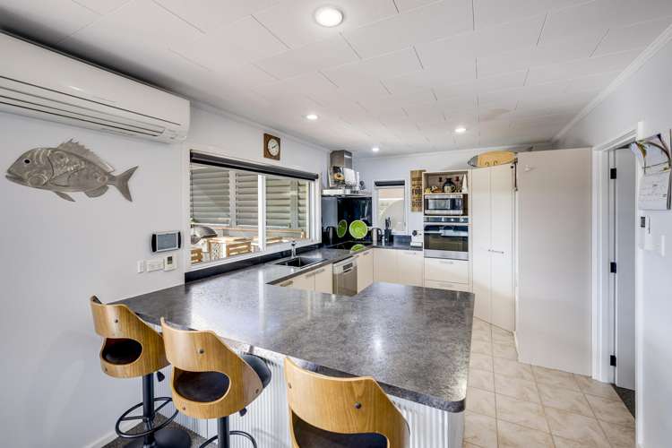 45 Holyrood Street Taradale_3