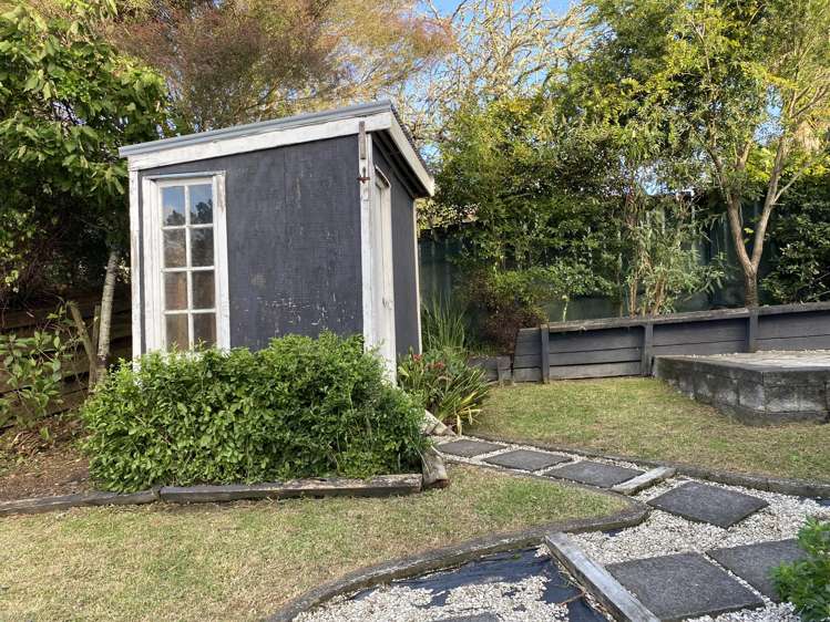 2/34A Helena Street Massey_10