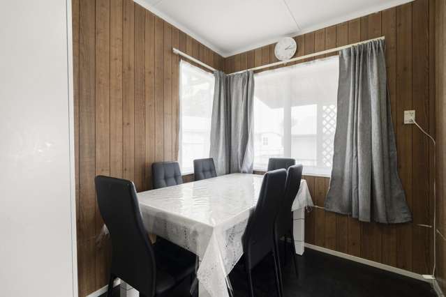 2/11 Dunstan Place Otara_3