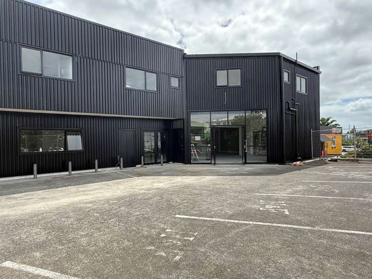 7-11 Cabernet Crescent_0