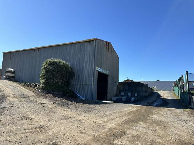 16a Manadon Street Spotswood_17