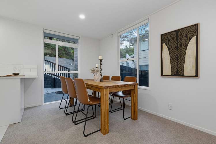 420 Huia Road_3