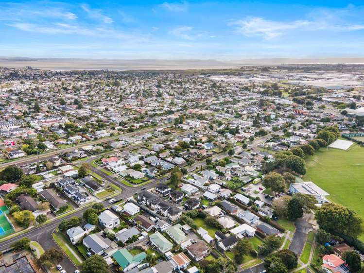 2/6 Gibbs Road Manurewa_14