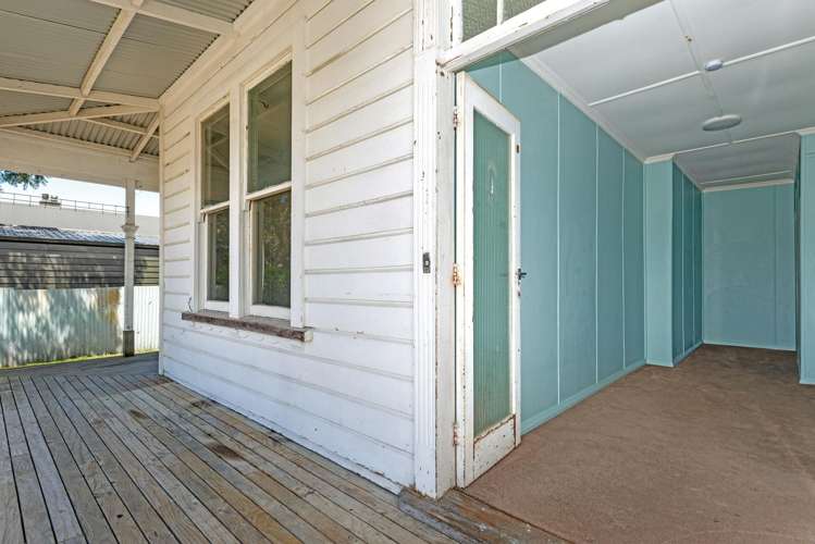 678 Gladstone Road Te Hapara_13