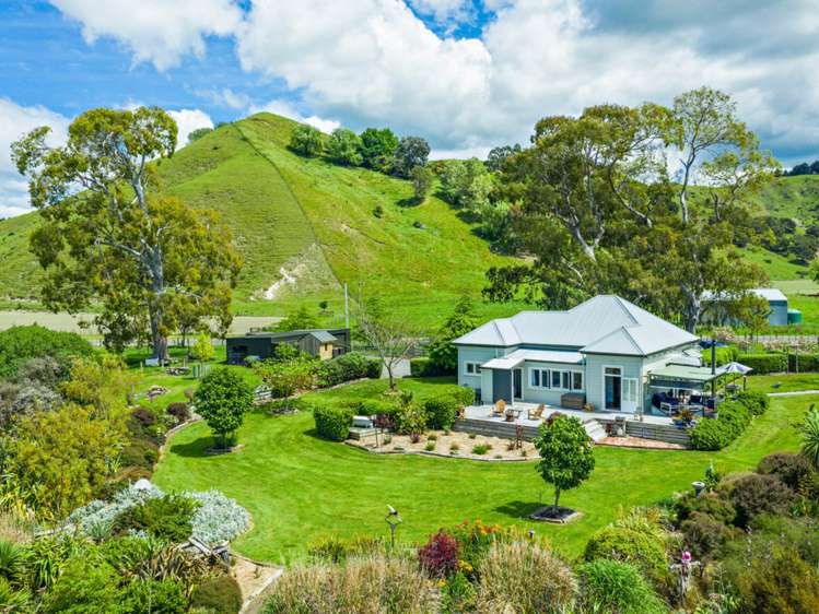 223 Taurau Valley Road Manutuke_28