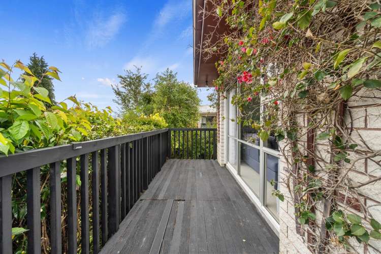 4 Lansdowne Crescent Glenview_14