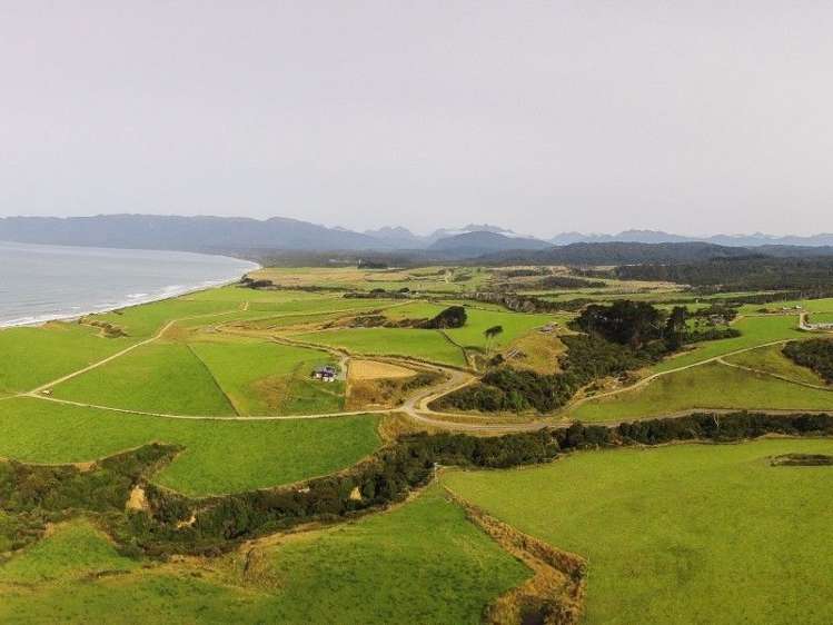 53 The Cliffs Tuatapere_51