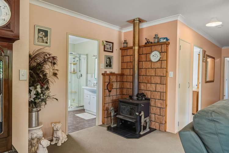 28 Mangatete Heights Kaingaroa_15