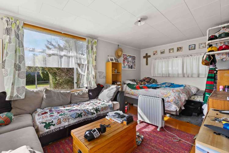 812 Lyell Street Akina_14