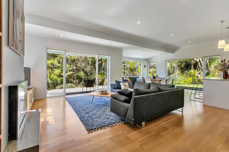 42 Landing Road Titirangi_7