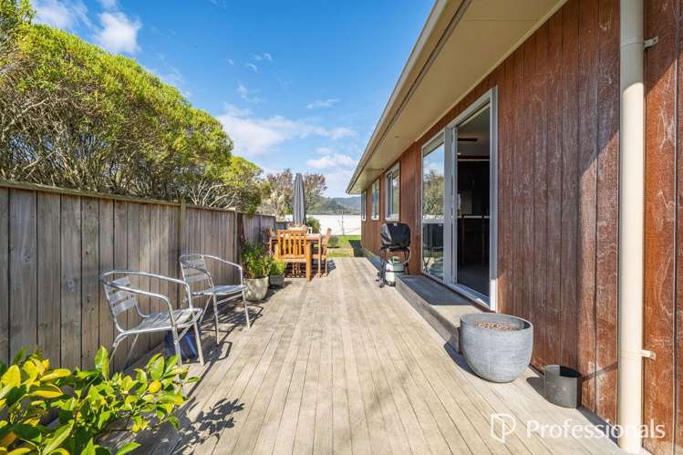 25 Kendal Grove Wainuiomata_16