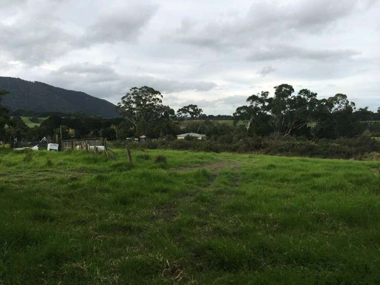 31 Karaka Road Pakotai_6