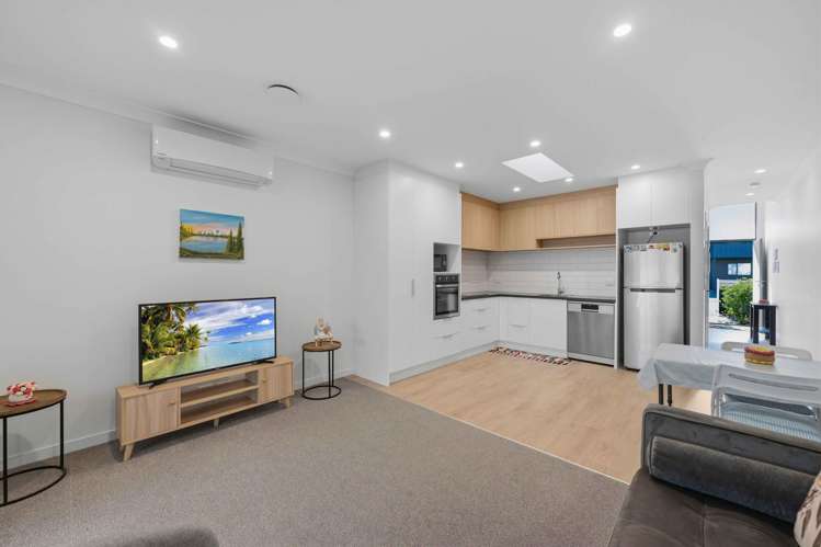 18 Orona Place Takanini_2