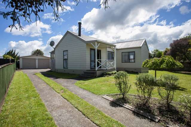 46 Oakfield Crescent Pukete_1