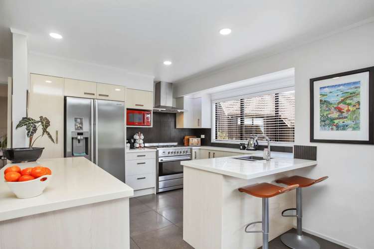 1/159 Norman Lesser Drive Saint Johns_12