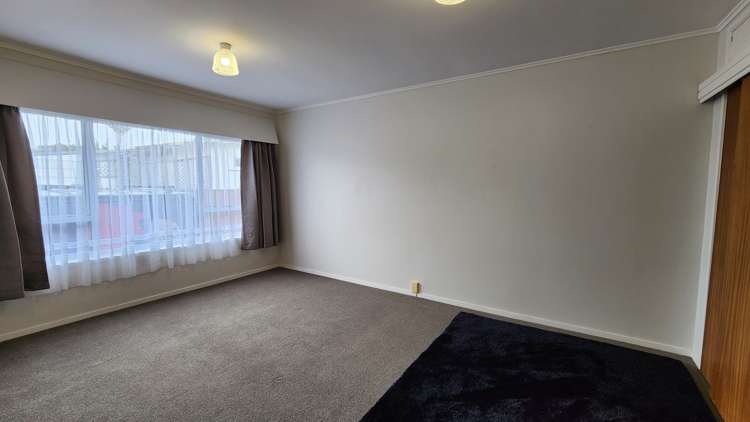 2/17 Doment Crescent Orewa_8