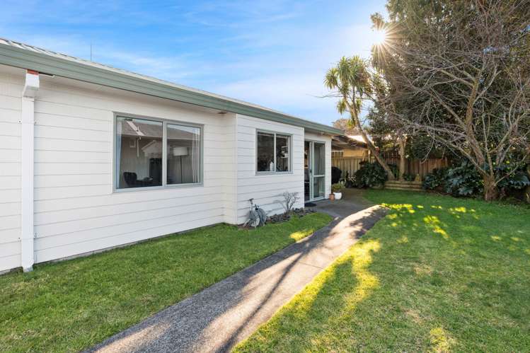 4 Sunset Crescent Maungatapu_12