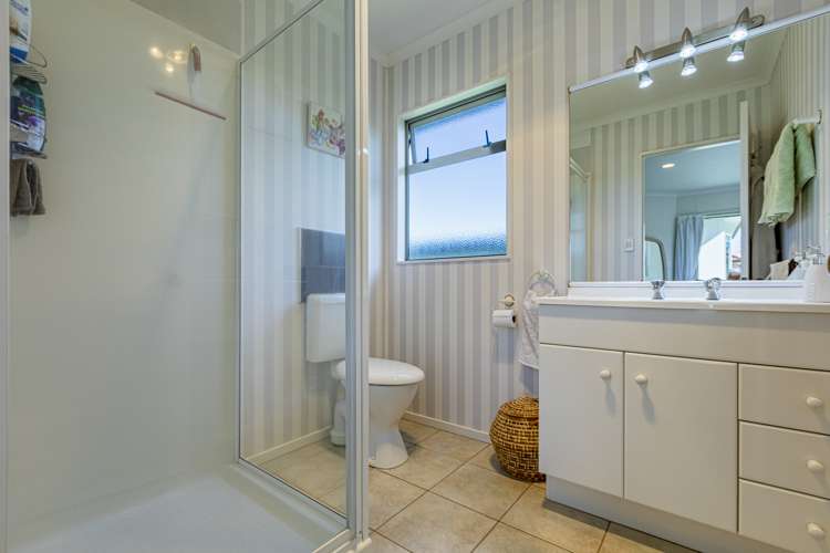 12 Flemington Place Taradale_16