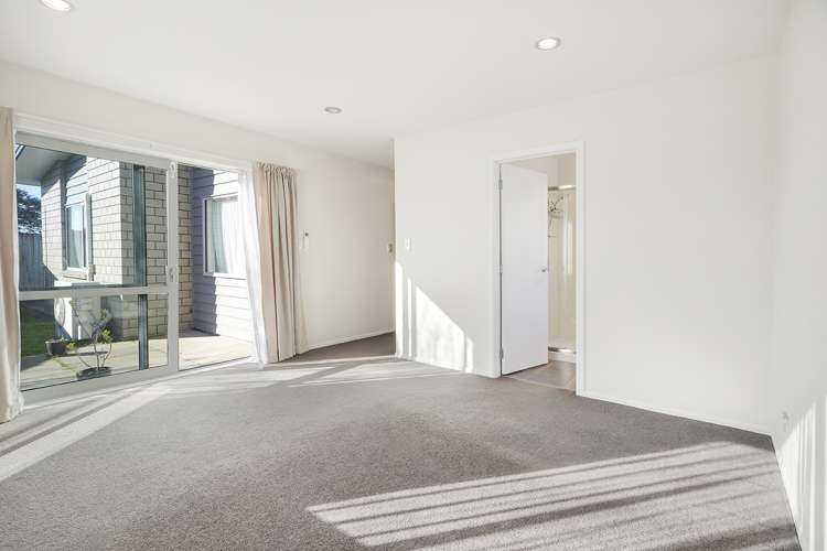 37 Ihimaera Terrace Leamington_16