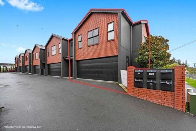 1/3 Charlemont Street Whitiora_2