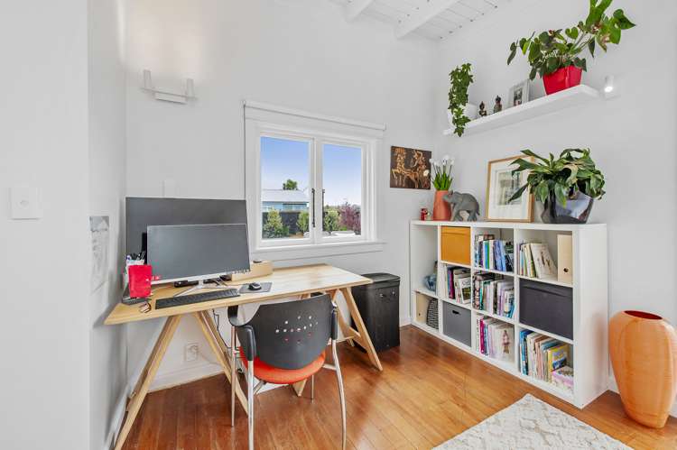 31 Broadway Avenue Waikuku Beach_21