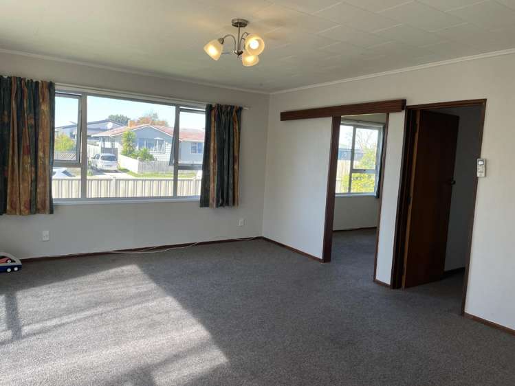 12 Freyberg Avenue 2110_8