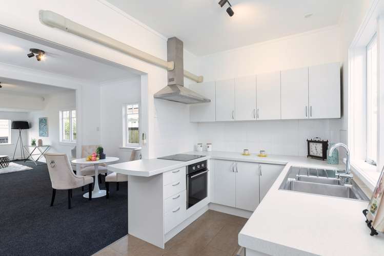 16 Martin Avenue Mount Albert_9