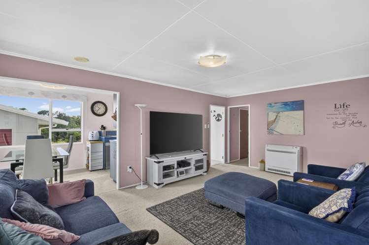 100 Riversdale Drive Merrilands_10