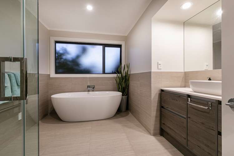 4 Traffic Road Greenhithe_21