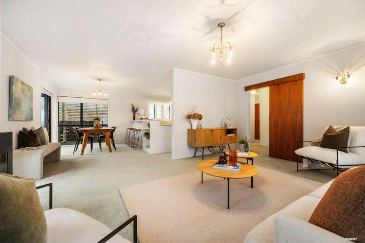 1/11 Smale Street Point Chevalier_2