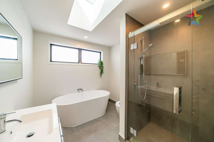 1b Wai-Iti Crescent Woburn_10