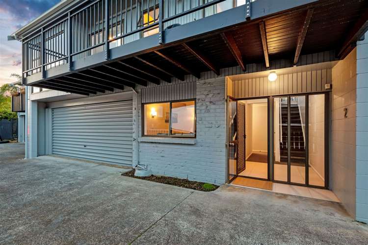 2/18 Wernham Place Northcote_11