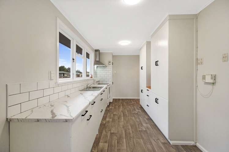 4 Bright Crescent Maraenui_13