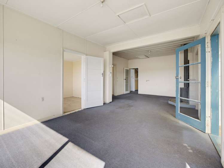 24 Linklater Ave Foxton Beach_5