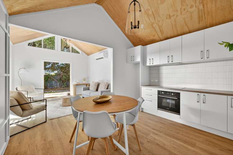 1/178 Gayhurst Road Dallington_4