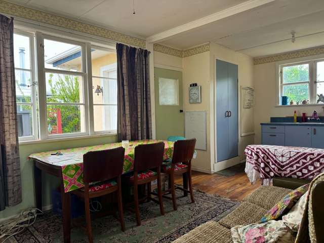 43 Hutchins Street Waitara_2
