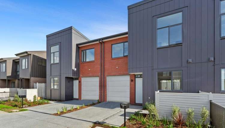 25 Orona Place_0