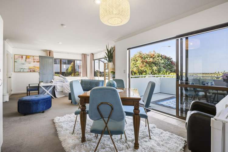 30 Mauritius Key Papamoa_34