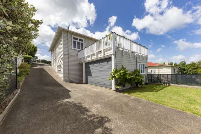 54 Quadrant Road Onehunga_1