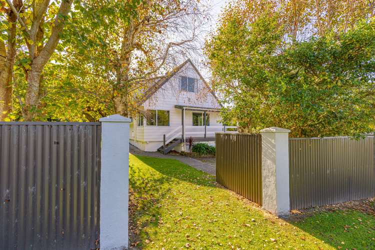 153 Mount View Road Bastia Hill_0