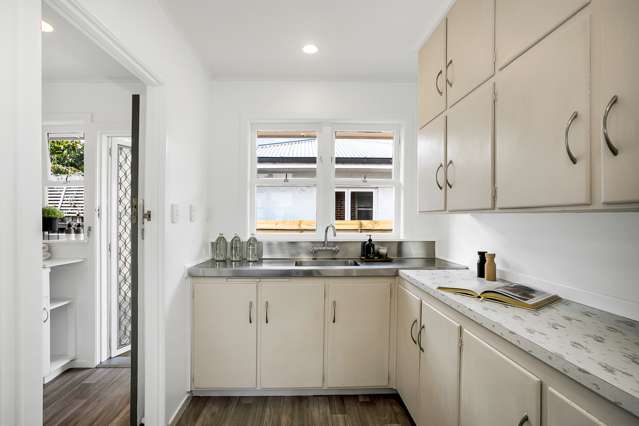 3/10 Sutherland Road Point Chevalier_2