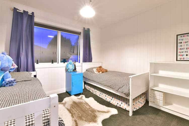 23 Hobbs Road Matakatia_15