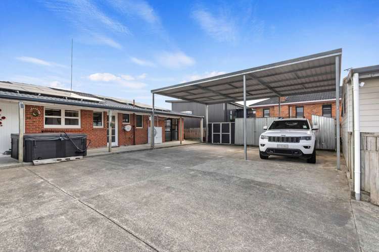 25 Memorial Drive Parahaki_17