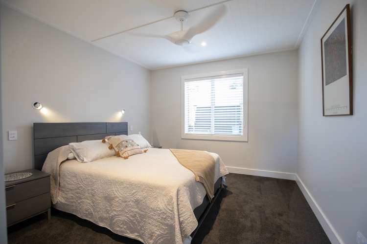 32 Wallis Street Raglan_14